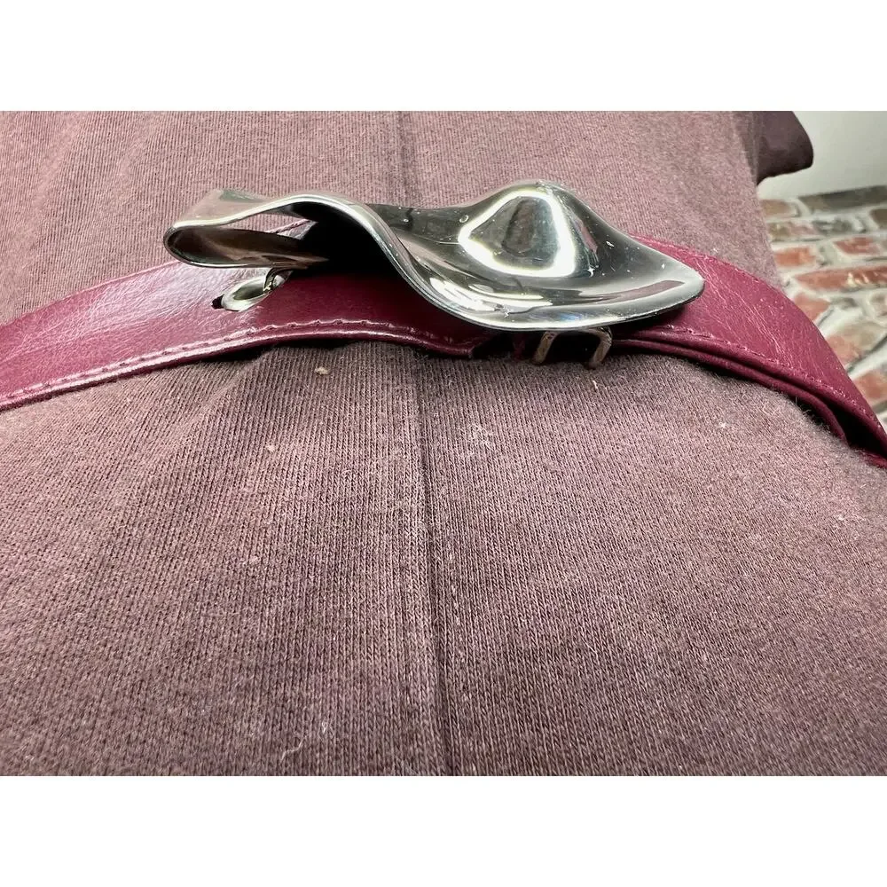belt oval rippled buckle maroon burgundy wine silver vintage